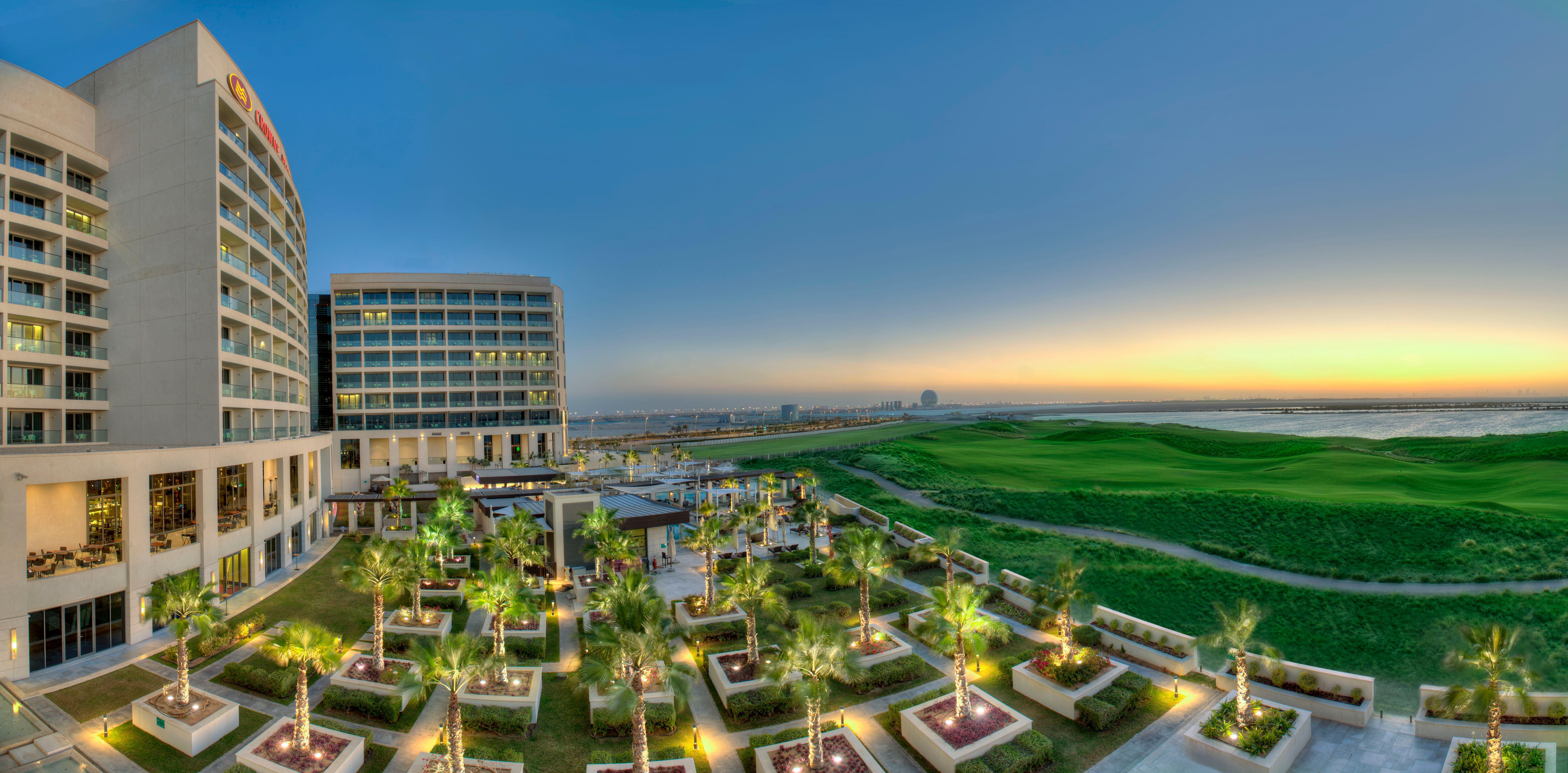 Crowne Plaza Yas Island, An Ihg Hotel Abu Dhabi Buitenkant foto