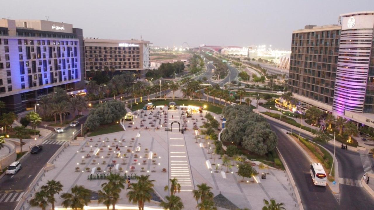 Crowne Plaza Yas Island, An Ihg Hotel Abu Dhabi Buitenkant foto